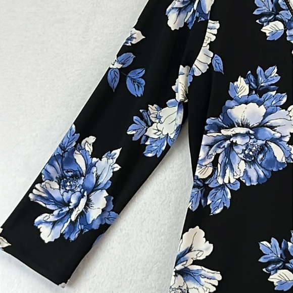 WHBM Knit Dress Sz M Black/Blue V-Neck 3/4 Sleeves Flared Hem Flounce Like New - Picture 7 of 11